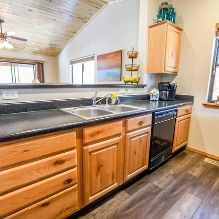 Rodeo Cabin In The Pines, 5 Minutes Away Restaurants, And Lakes And Hiking Show Low Exterior photo